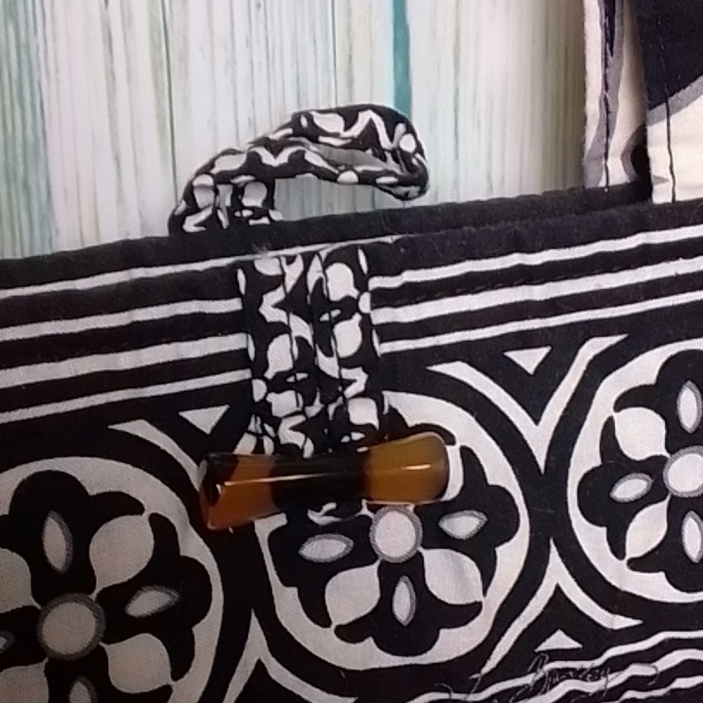 Vera Bradley Bag Black And White - Picture 3 of 6